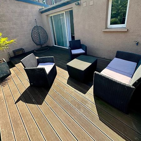 Oasis Citadine Terrasse Intime Jardin Privatif En Plein Centre Ville 70M2 Cambrai Zewnętrze zdjęcie
