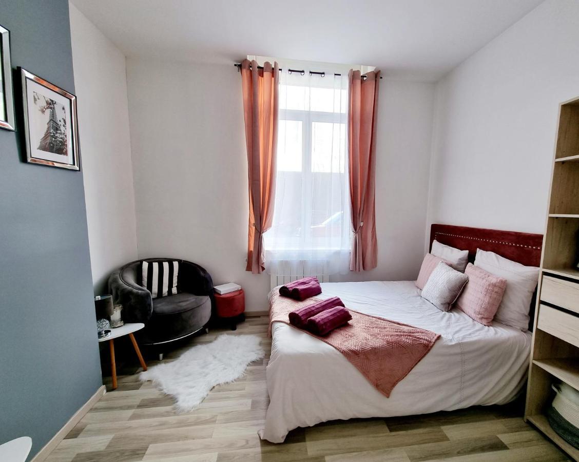 Oasis Citadine Terrasse Intime Jardin Privatif En Plein Centre Ville 70M2 Cambrai Zewnętrze zdjęcie